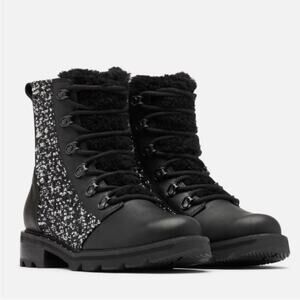Sorel Lennox Lace Cozy Boot